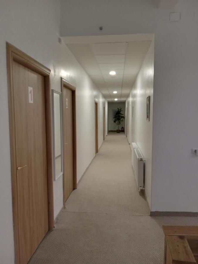 Hunedoara Sport Confort Hotel エクステリア 写真